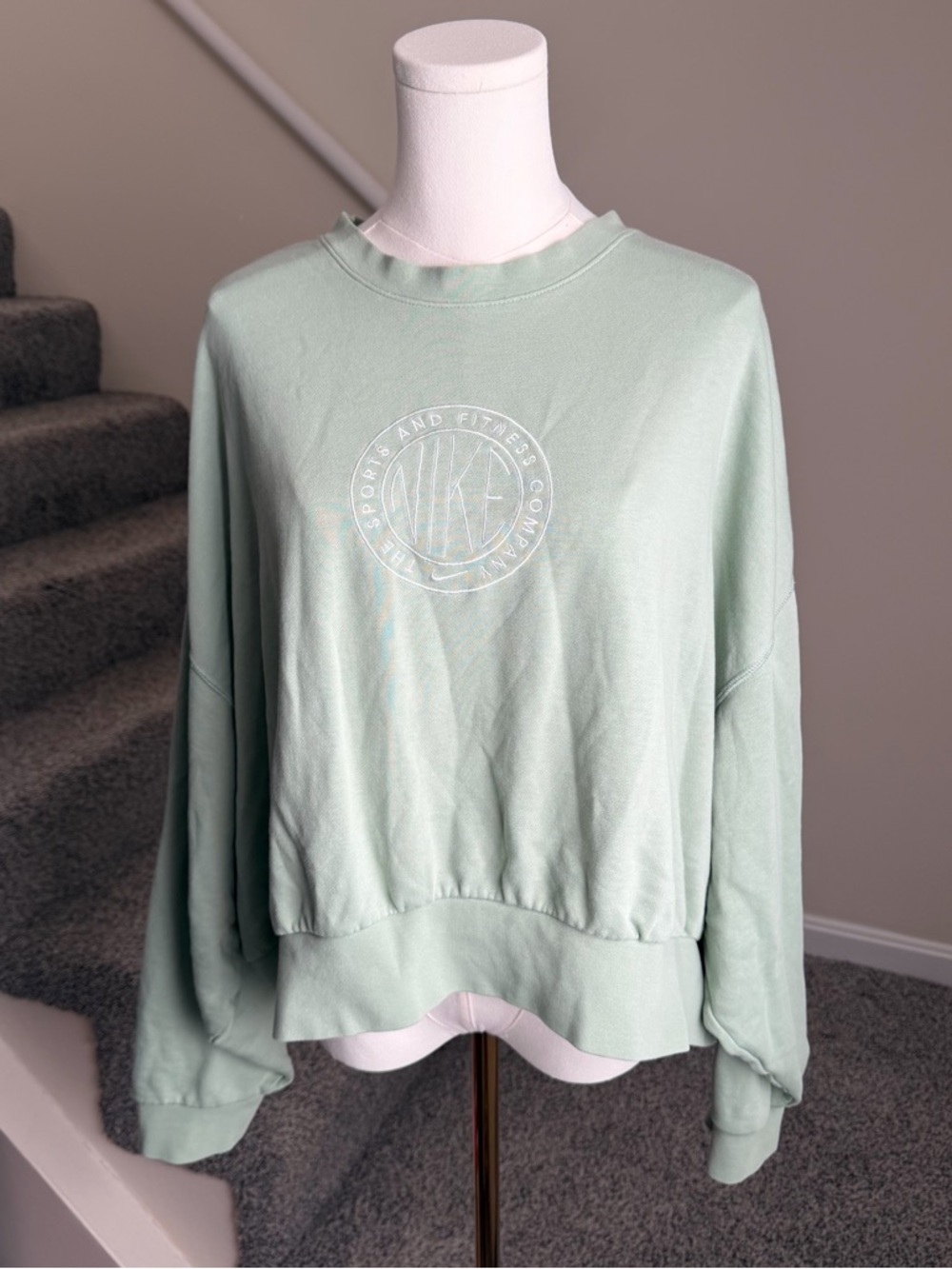 Sold - Picture 3 of 10